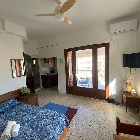Mosaics Easystay Room 360'View Афіни Екстер'єр фото